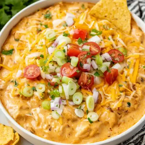 Easy Chicken Enchiladas: A Flavorful Family Favorite 1 Delicious easy chicken enchiladas ready to serve.
