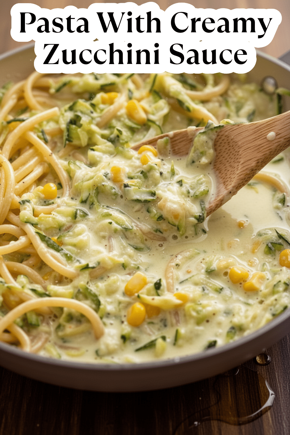 pasta with creamy zucchini sauce