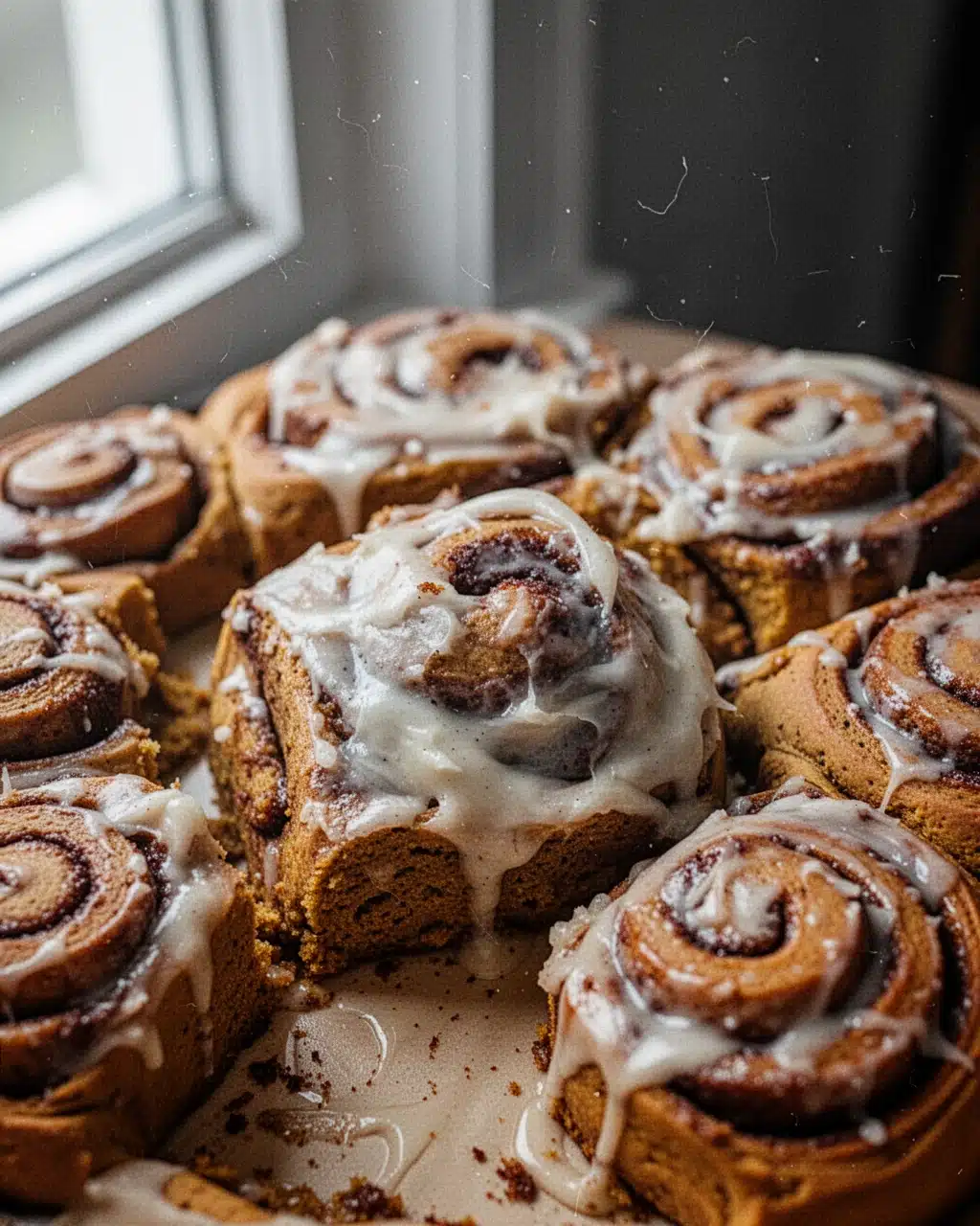 Brown Butter Pumpkin Cinnamon Rolls with Cream Cheese Icing Brown butter pumpkin cinnamon rolls with creamy icing and warm spices